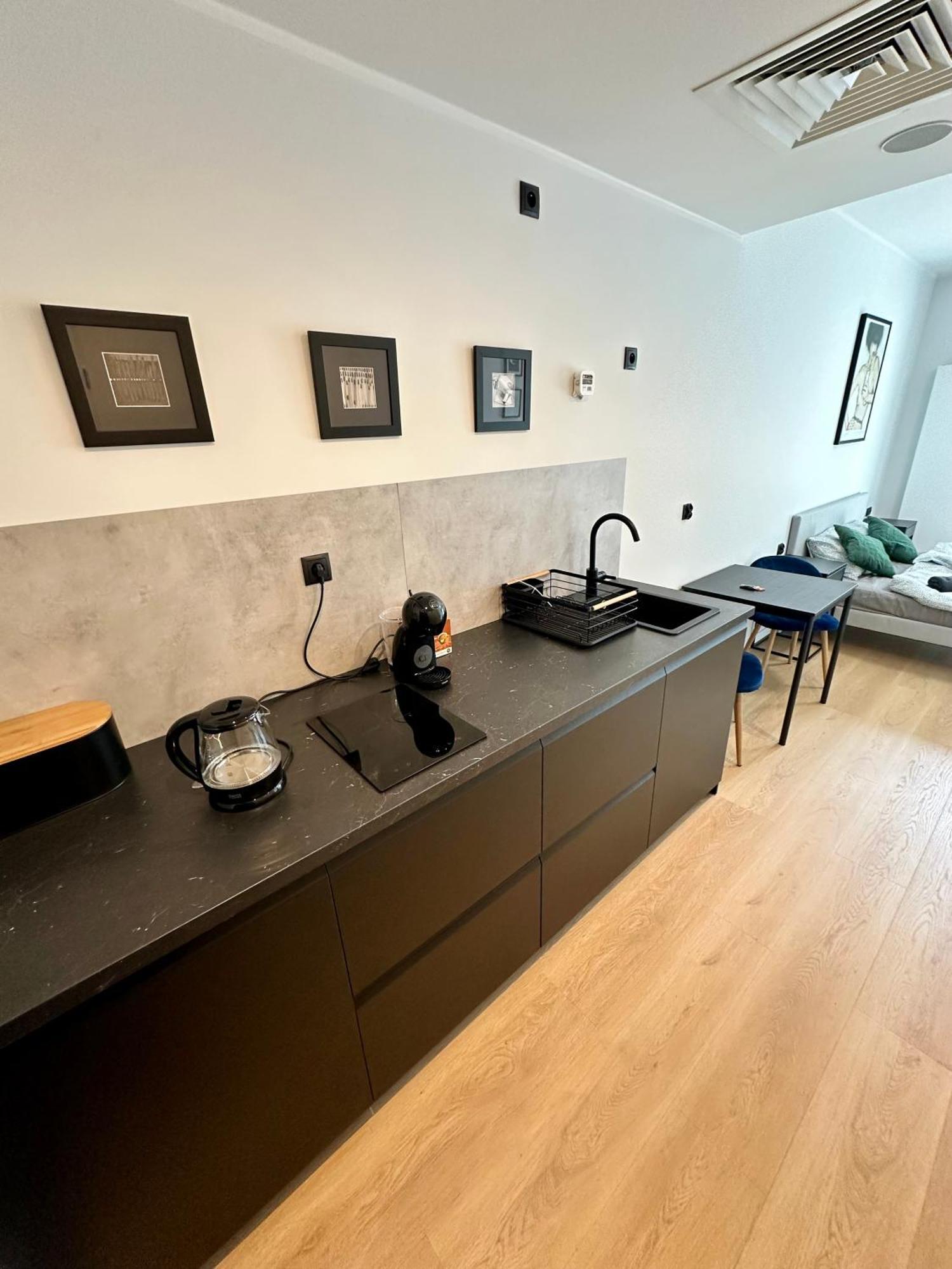 Plac Wolnosci 6 Contactless Check-In 24H Poznań Zewnętrze zdjęcie